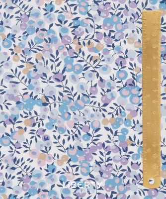 Liberty Tana Lawn Classic 24 Wiltshire E *** REMNANT PIECE - 40CM X 136CM ***