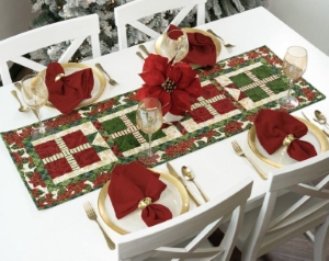 Riley Blake Designs Poinsettias at Christmas A Gift For You Table Runner Kit