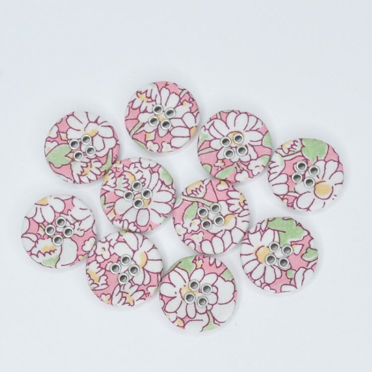 Liberty Tana Lawn 22mm Buttons Alice W-A Pack of 10 Buttons