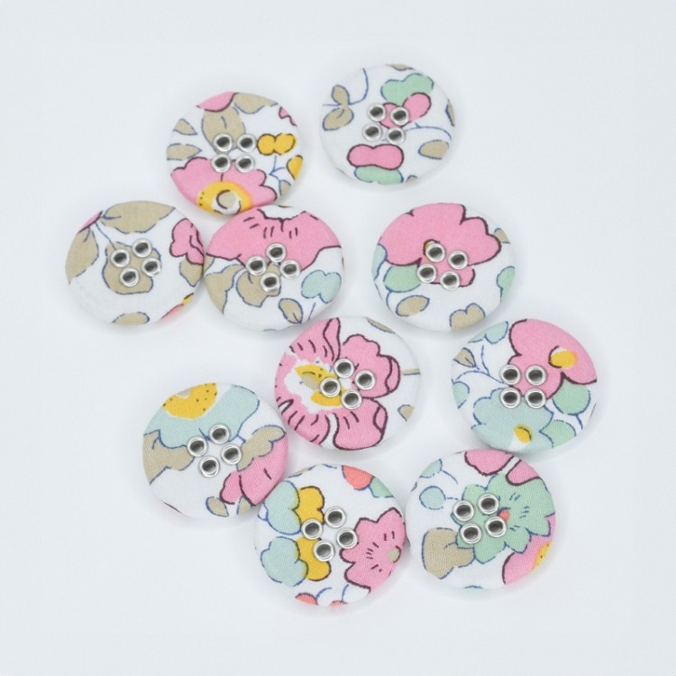 Liberty Tana Lawn 22mm Buttons Betsy Q Pack of 10 Buttons