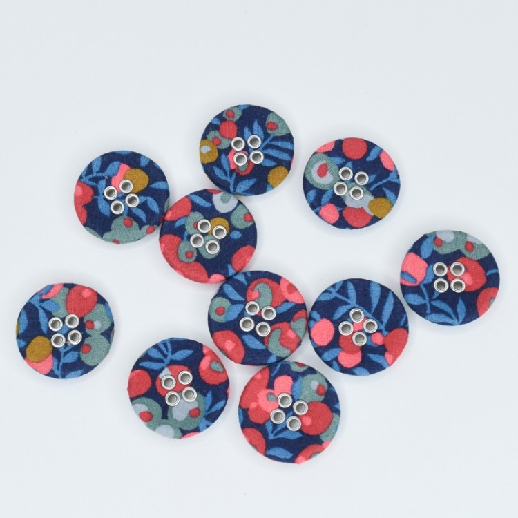 Liberty Tana Lawn 22mm Buttons Wiltshire Q Pack of 10 Buttons